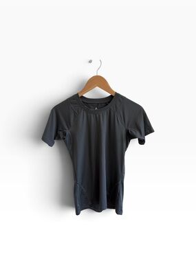 L.L.Bean Black Performance Athletic Short Sleeve Top Women’s XS